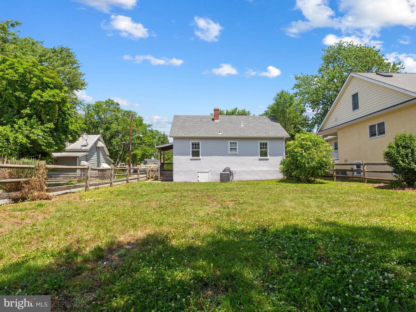 2 Highland Avenue photo 22