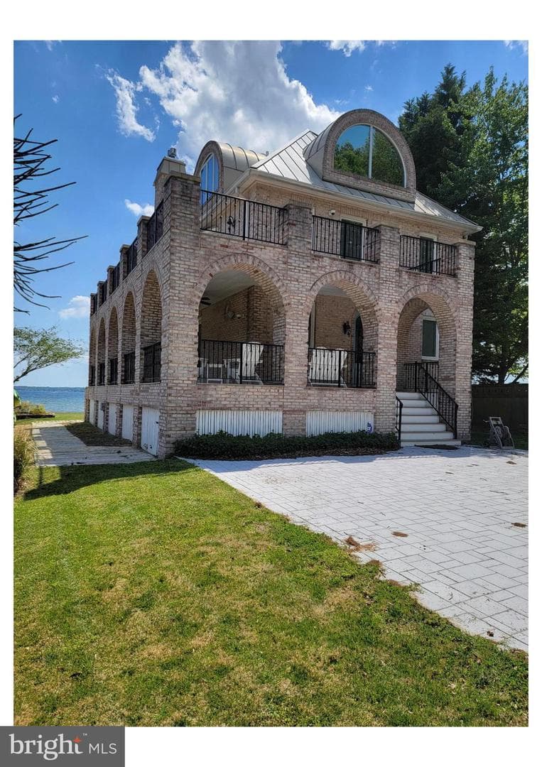 1533 Shoreside Trail photo 4