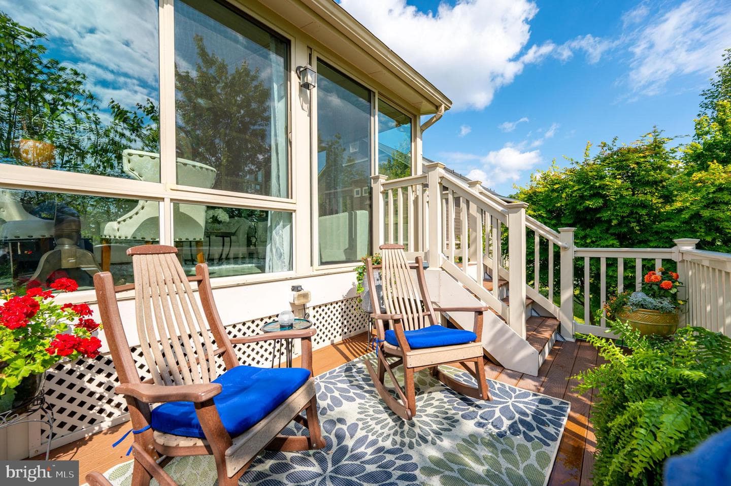 8323 Pondview Drive photo 32