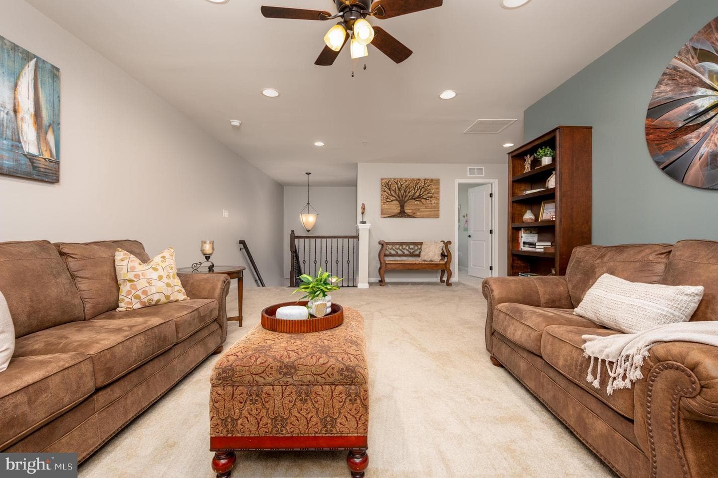 8323 Pondview Drive photo 35