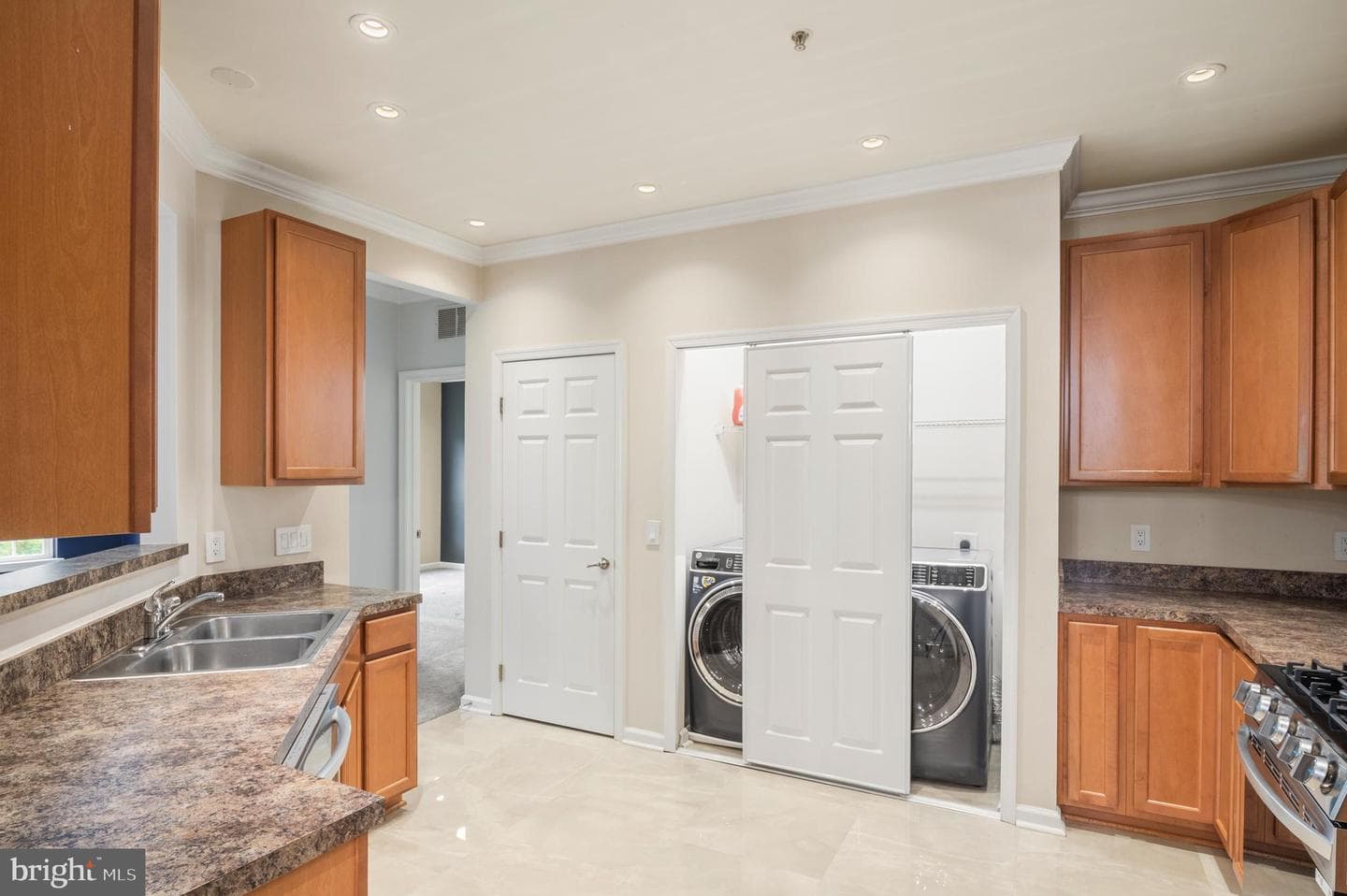 1620 Hardwick Court #303 photo 21