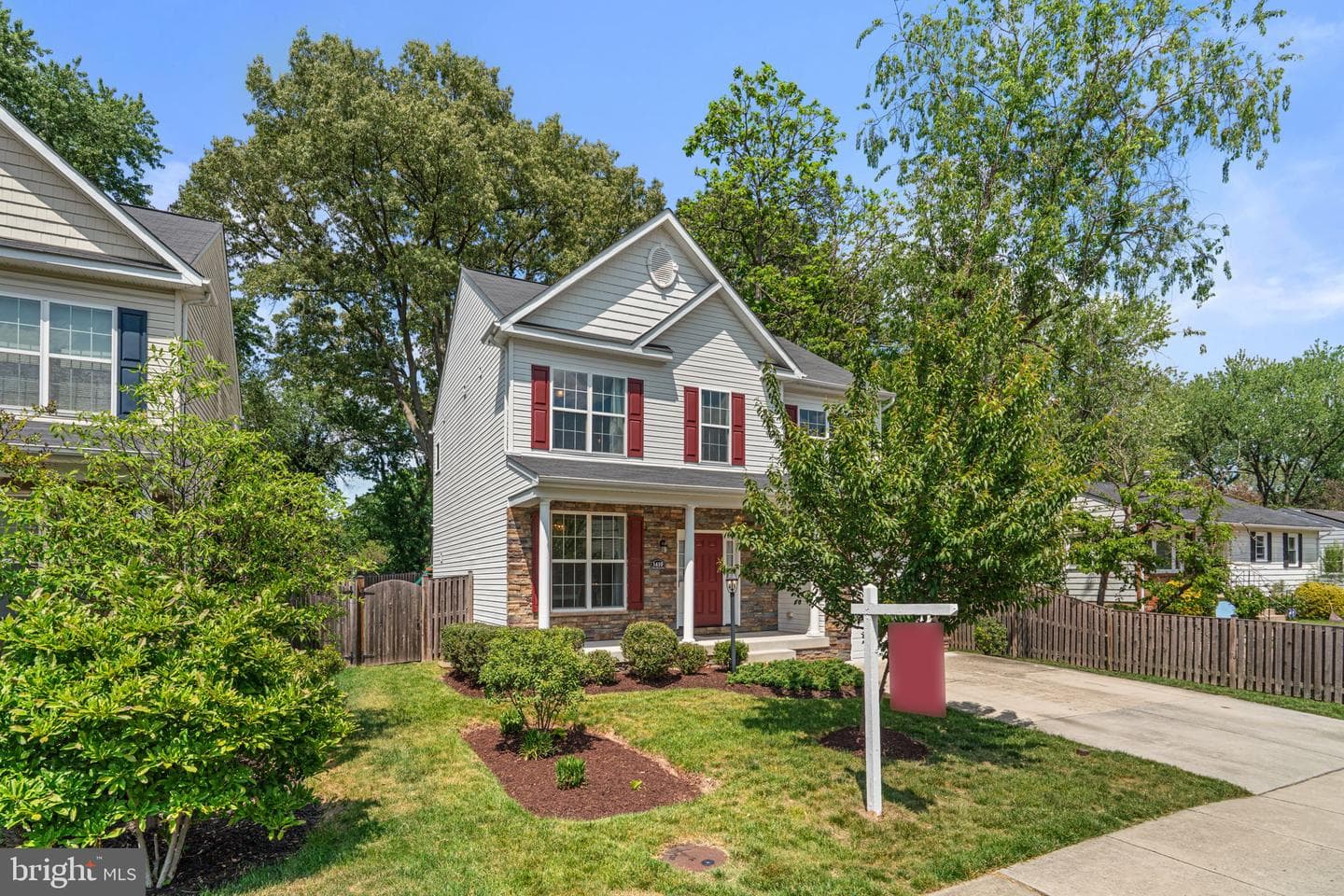 1410 Maryland Avenue photo 3
