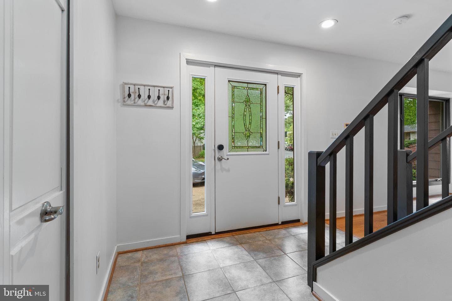 771 Macsherry Drive photo 8