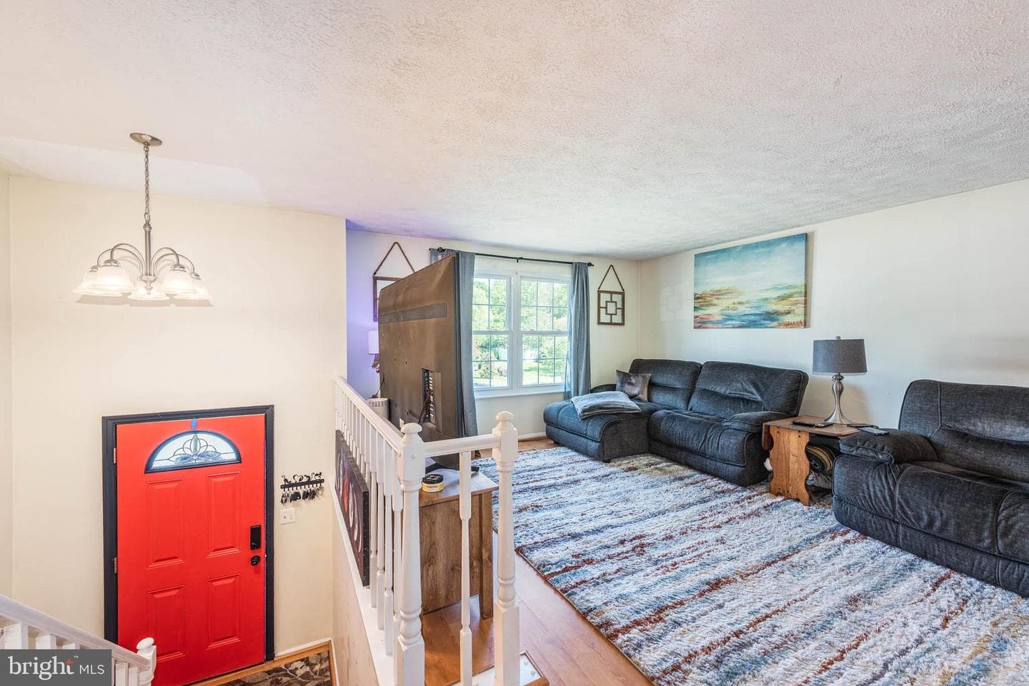 7709 Siden Dr photo 2