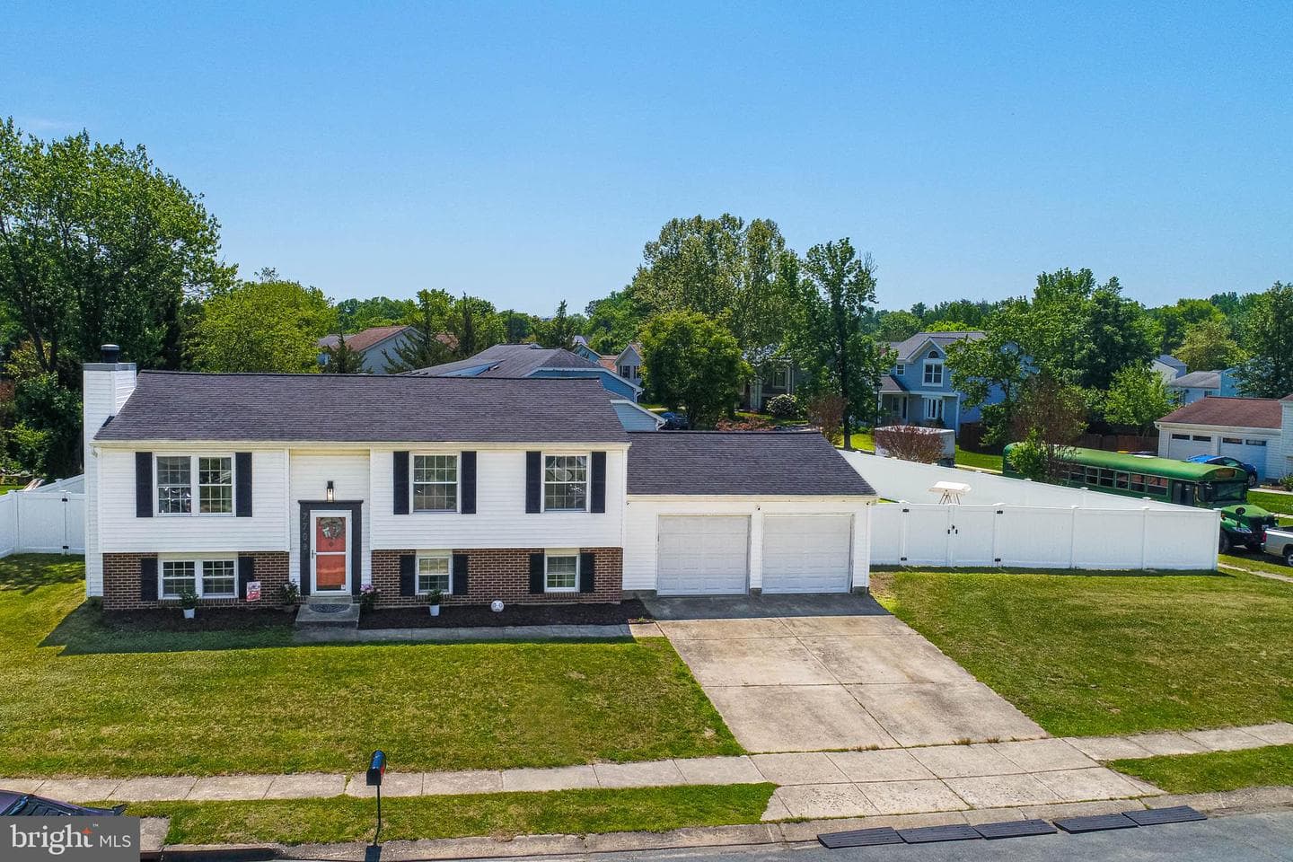 7709 Siden Dr photo 35