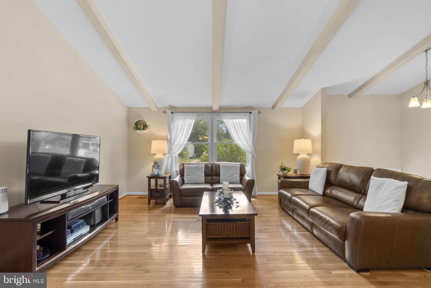 809 Brechin Garth photo 4