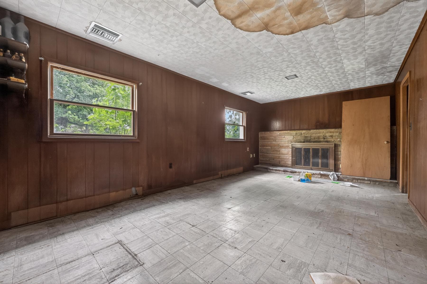 54 Decatur Avenue photo 16