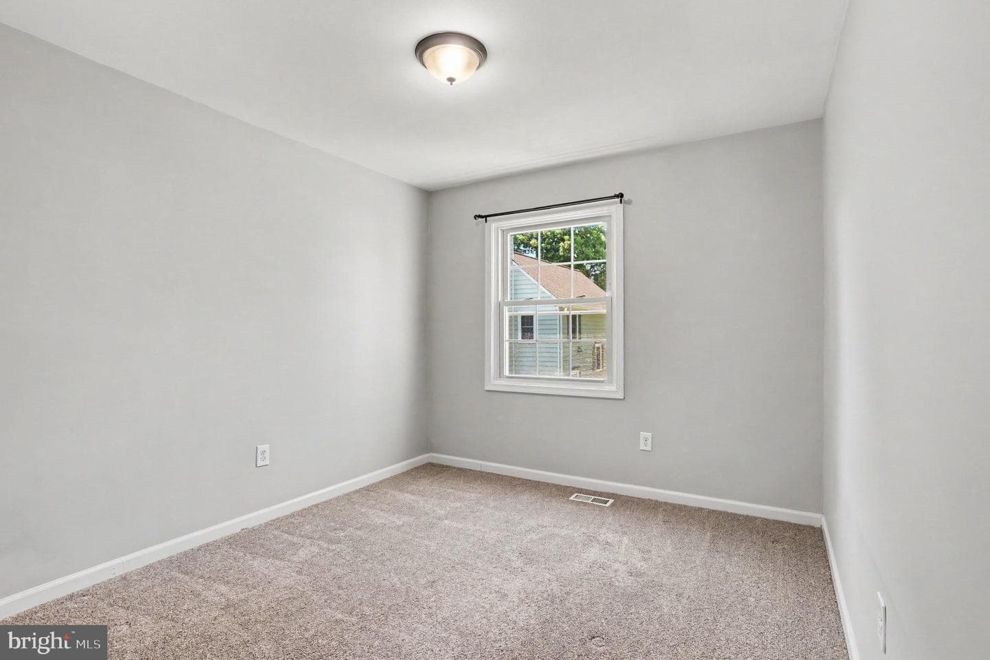 1454 Harwick Ct photo 19