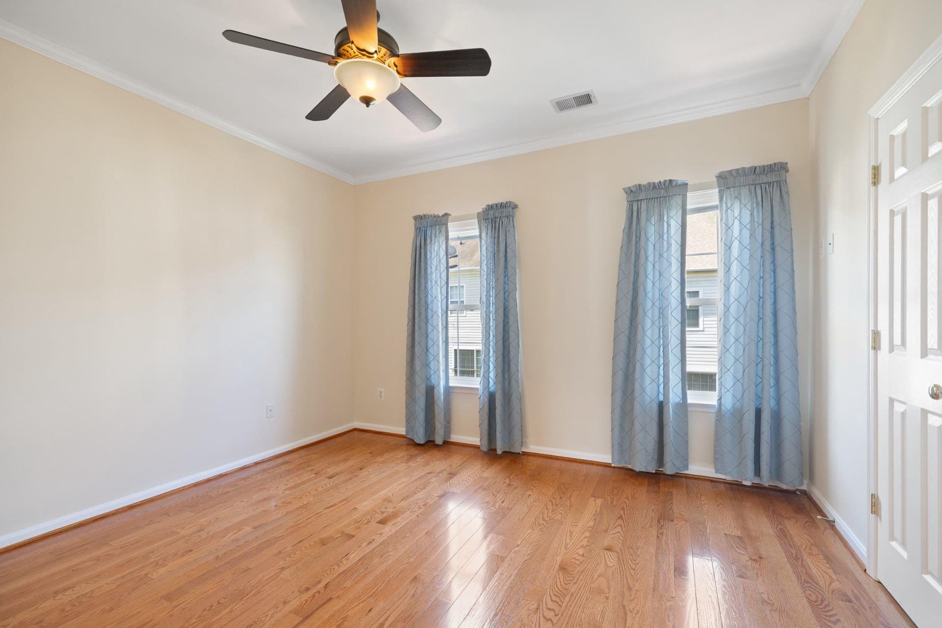 8328 Cloud Street photo 15