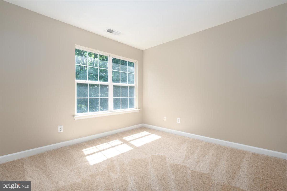 7307 Gardenia Lane photo 21