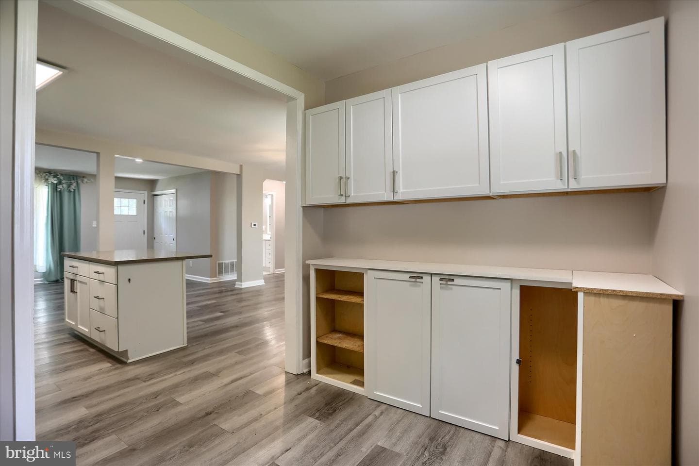 573 Rita Dr photo 18