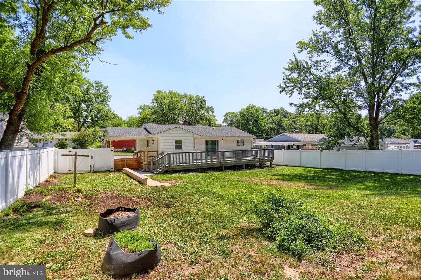 573 Rita Dr photo 43