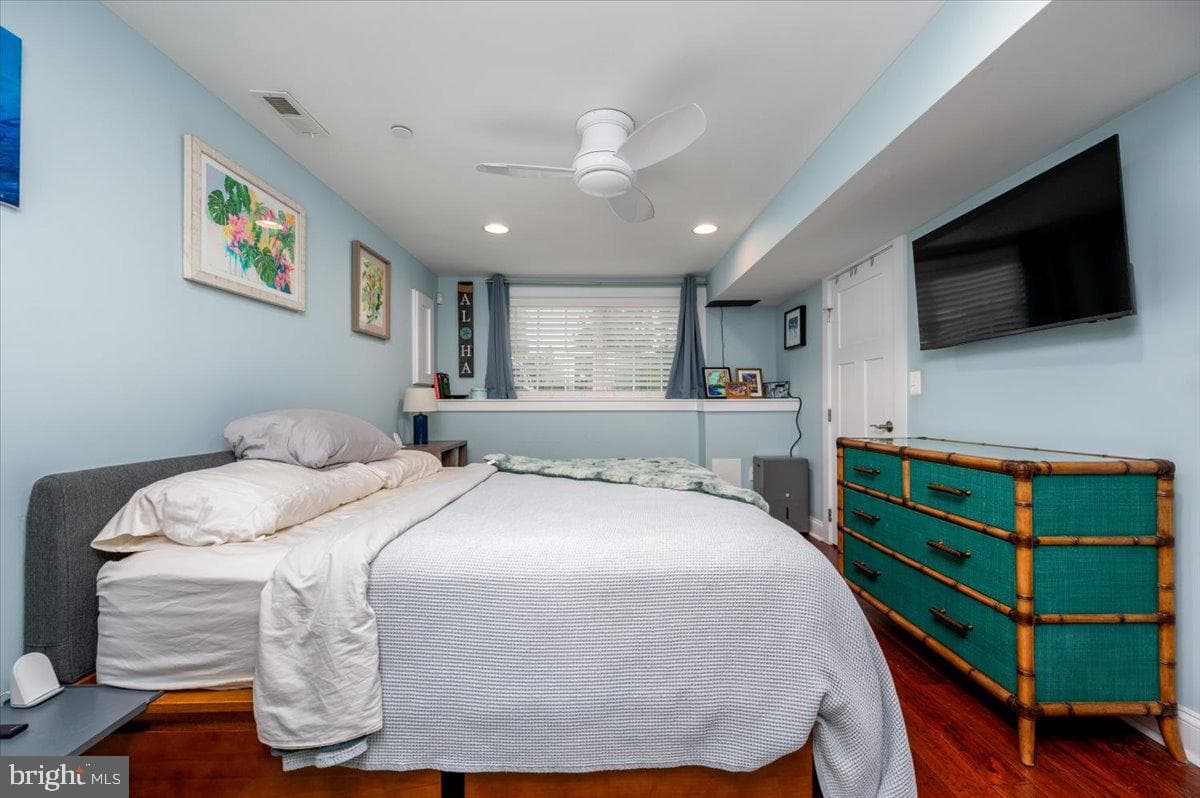 57 Spa Road photo 21