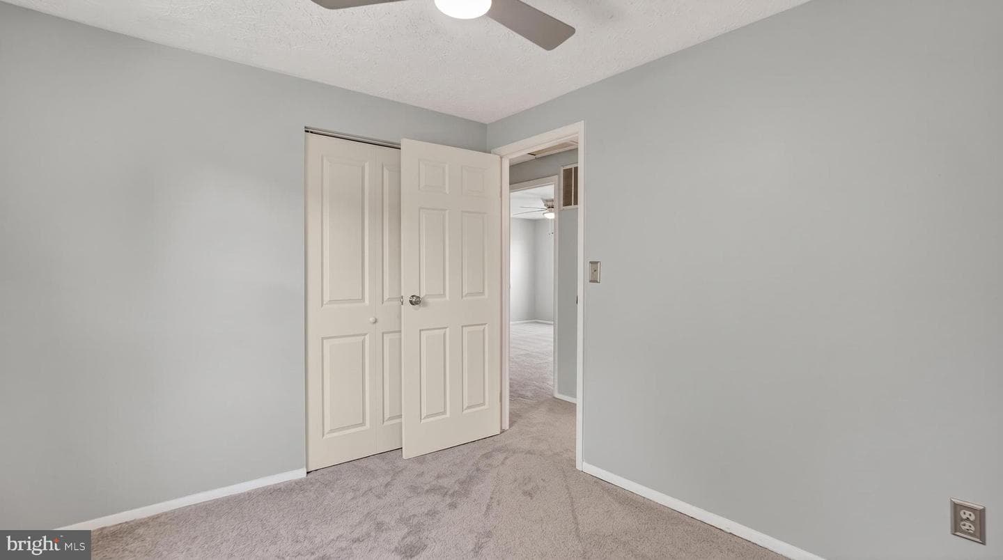 7912 Pepperbox Lane photo 21