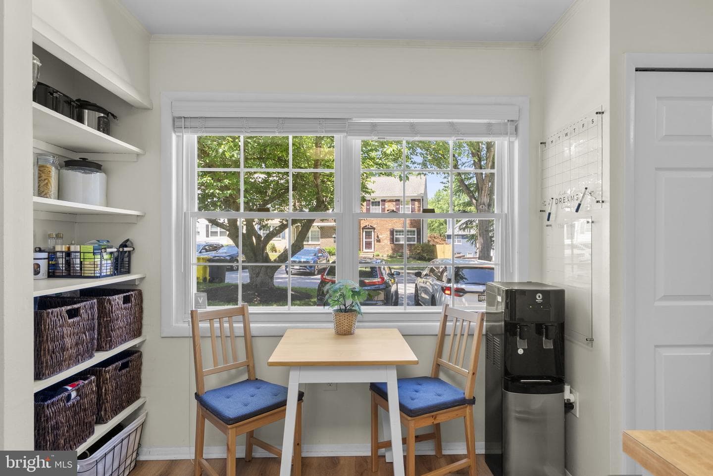 1673 Forest Hill Court photo 16