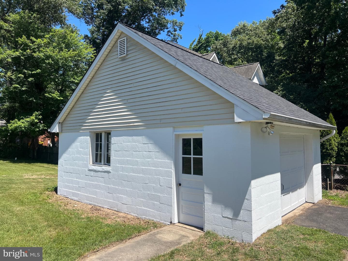 10 Spring Knoll Drive photo 16