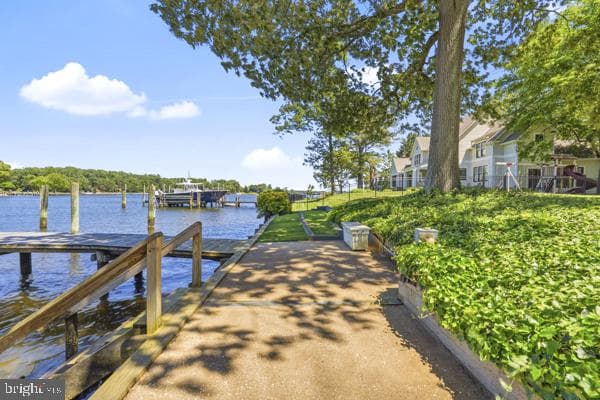 458 Fairoak Dr photo 11