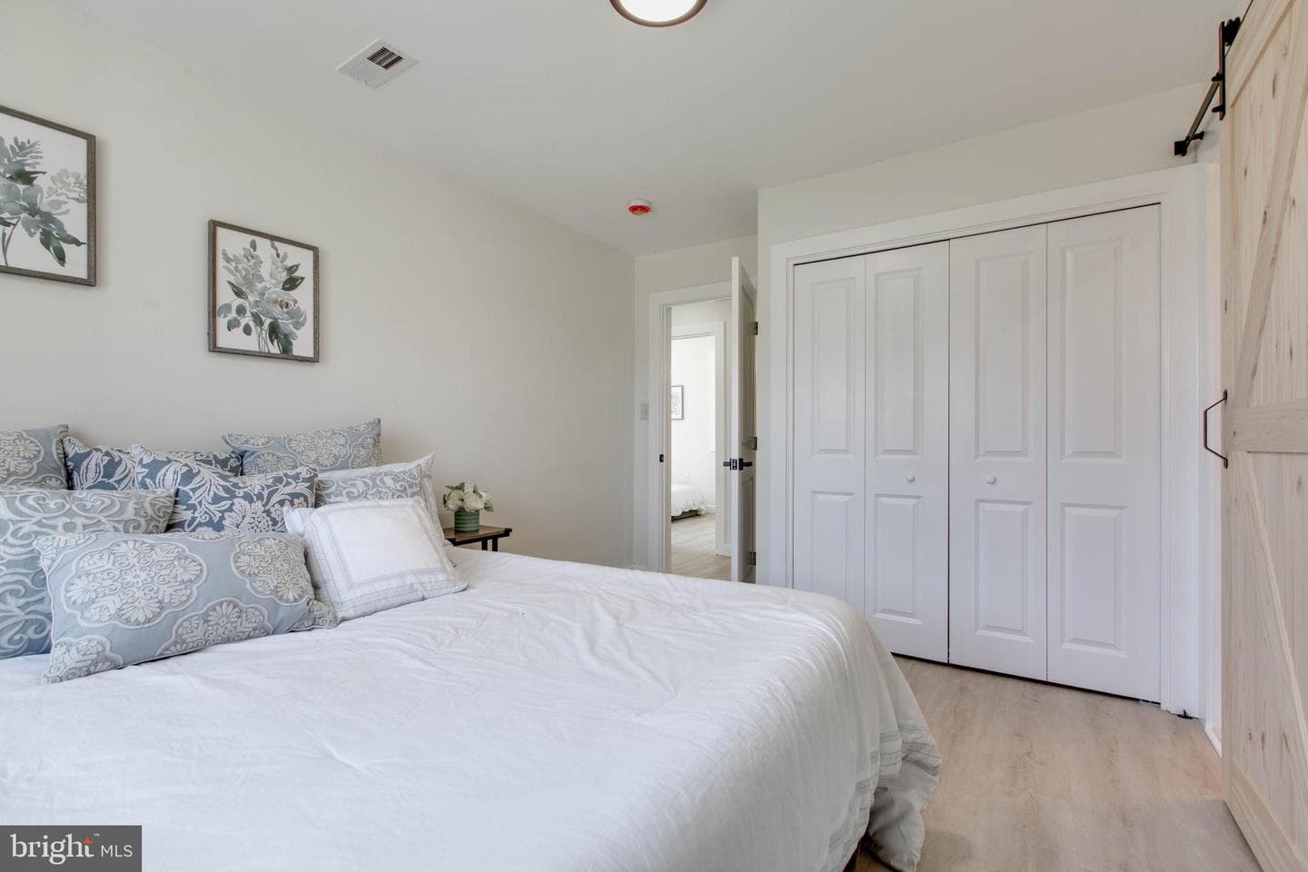 1241 Guildford Road photo 20
