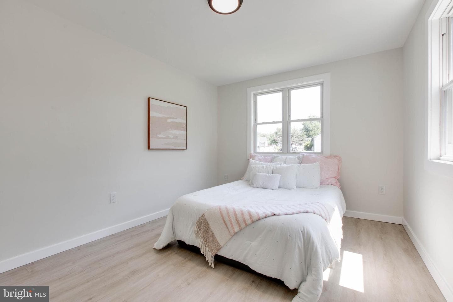 1241 Guildford Road photo 24