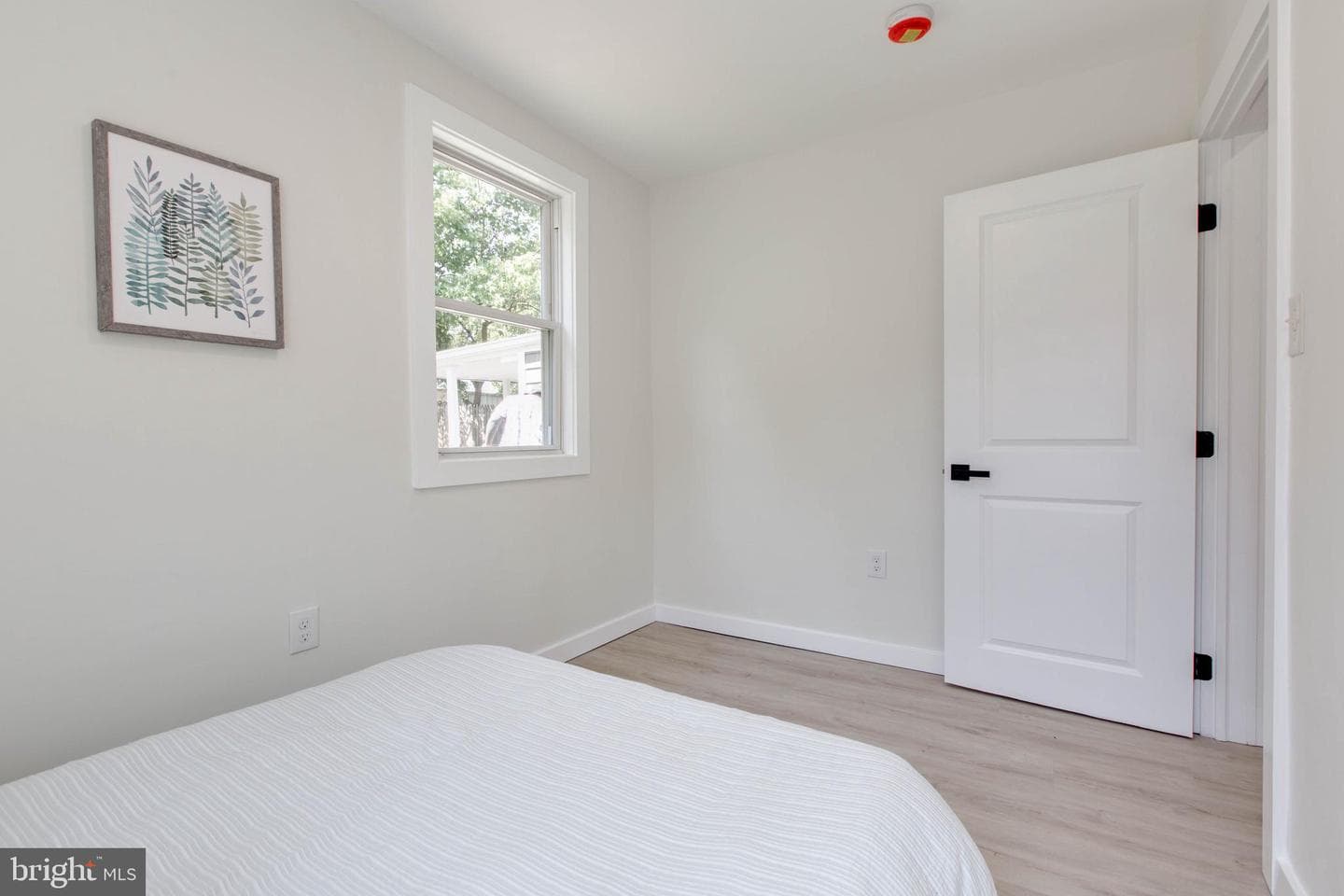 1241 Guildford Road photo 30