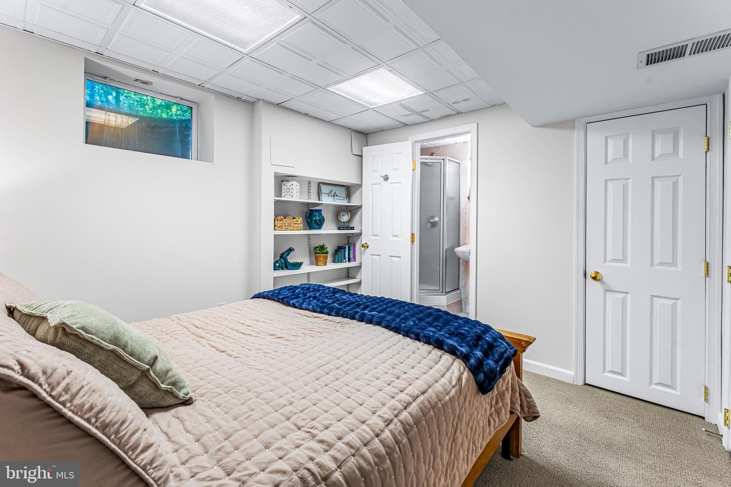 11 Saint Ives Drive photo 38