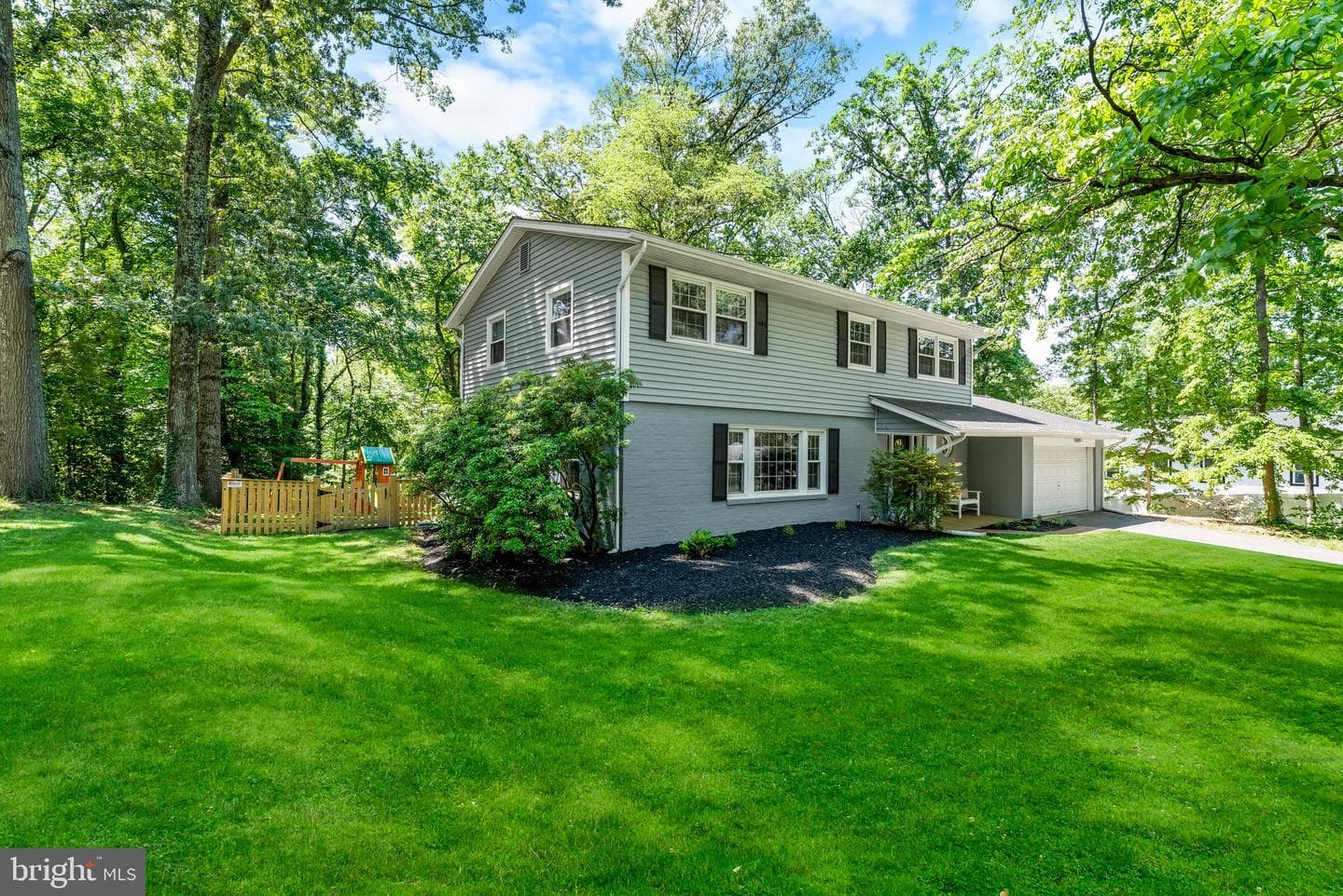 11 Saint Ives Drive photo 43