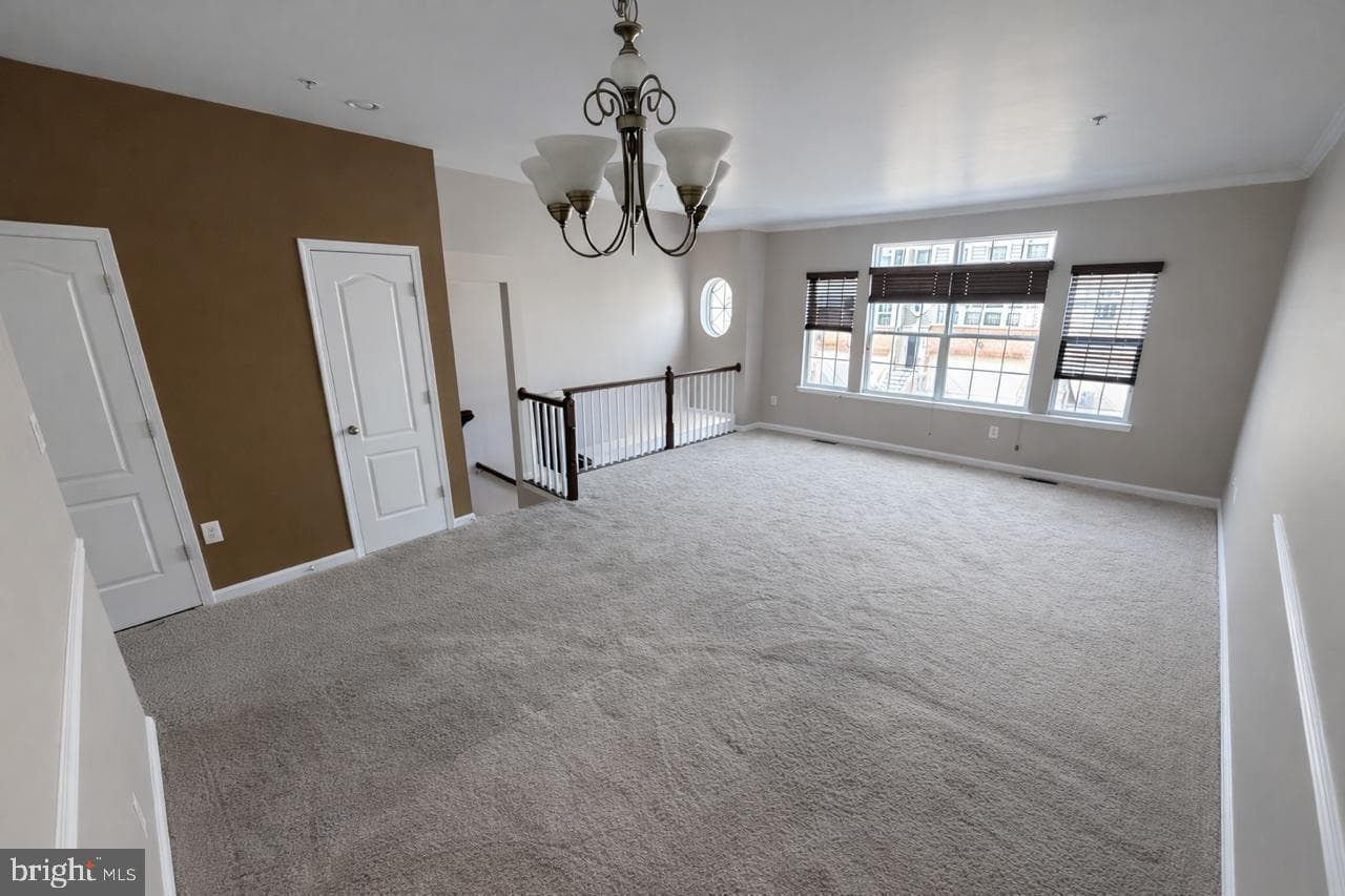 841 Oriole Avenue photo 14