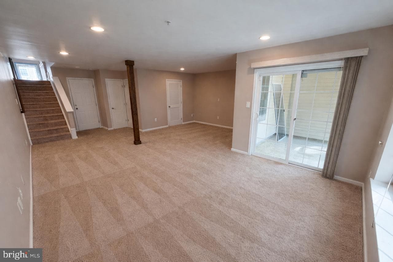 841 Oriole Avenue photo 30