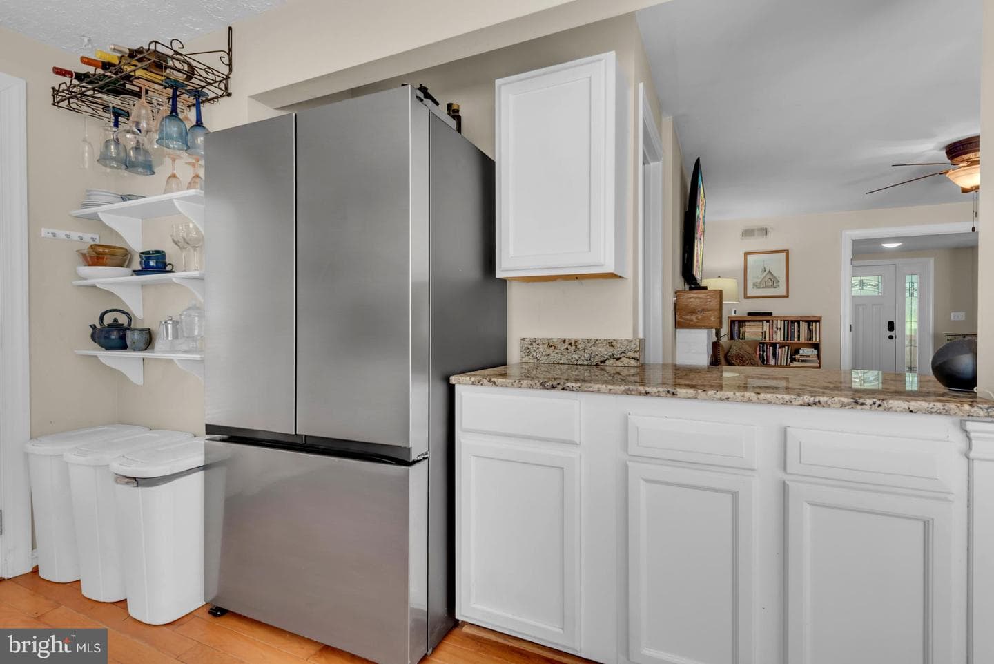 86 Riverside Drive photo 18