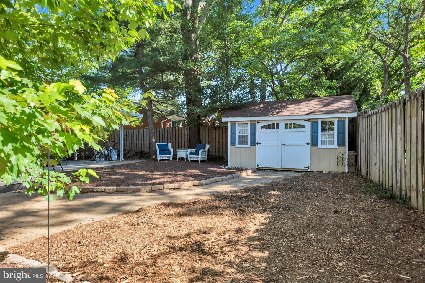 86 Riverside Drive photo 38