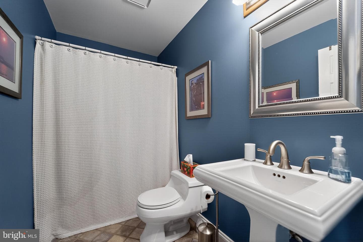 836 North Shore Drive photo 10