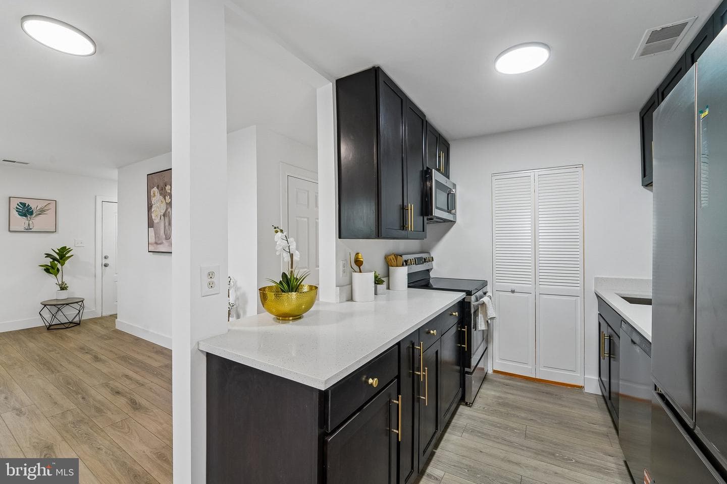 1522 Jupp Road photo 9