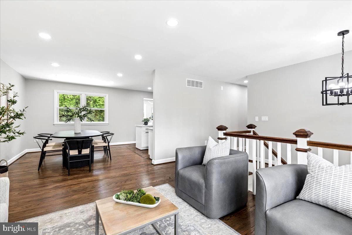 456 Ruth Road photo 10