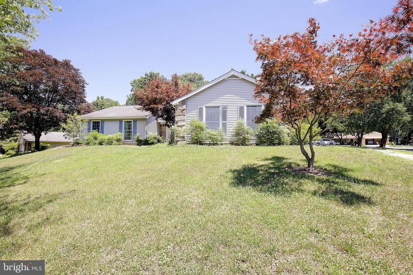 848 Deerwood Court photo 3