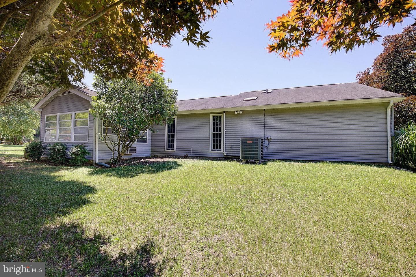 848 Deerwood Court photo 31