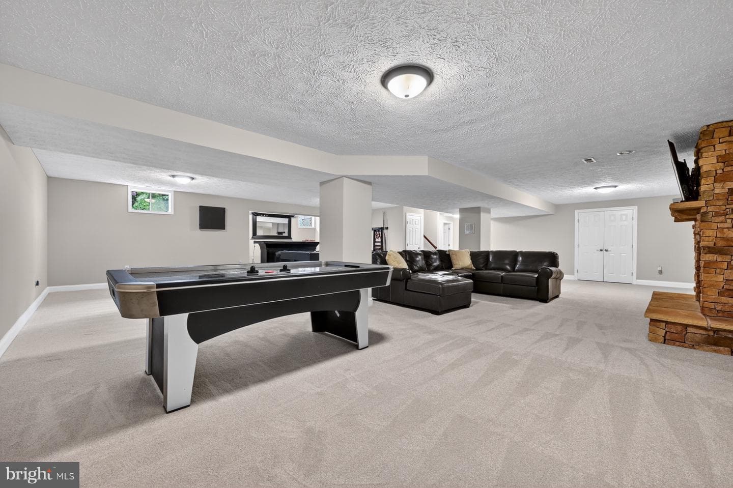 9 Sewall Court photo 75