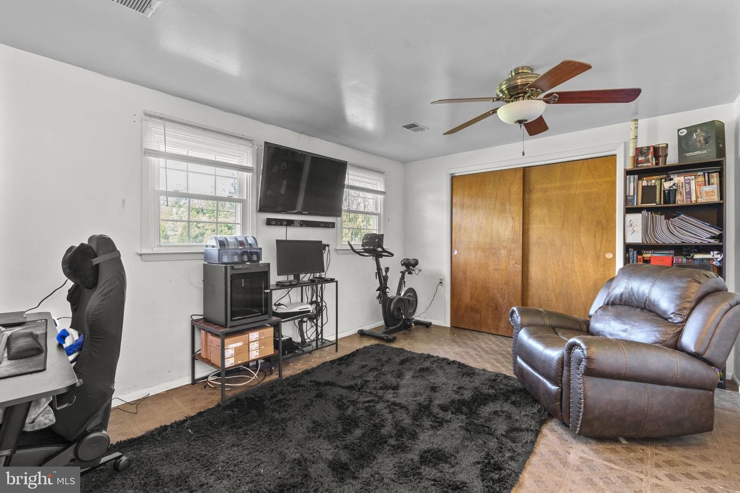 1631 Millersville Road photo 32