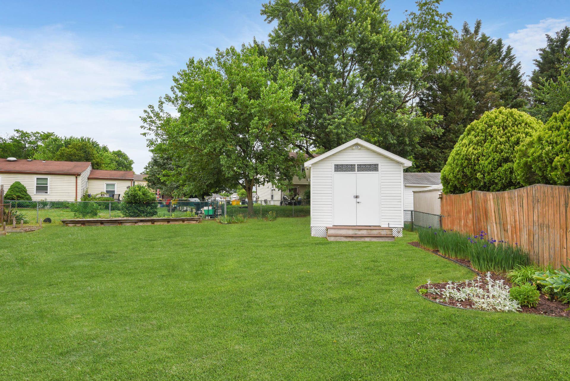 7729 Vena Court photo 25