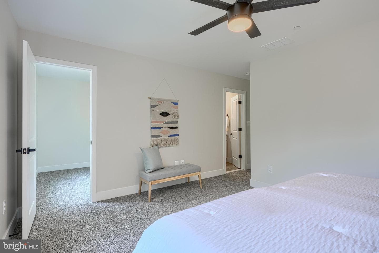 21 Jackson Avenue photo 24