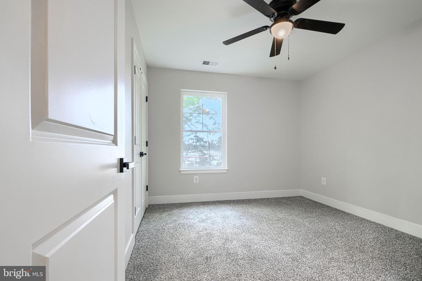 21 Jackson Avenue photo 36
