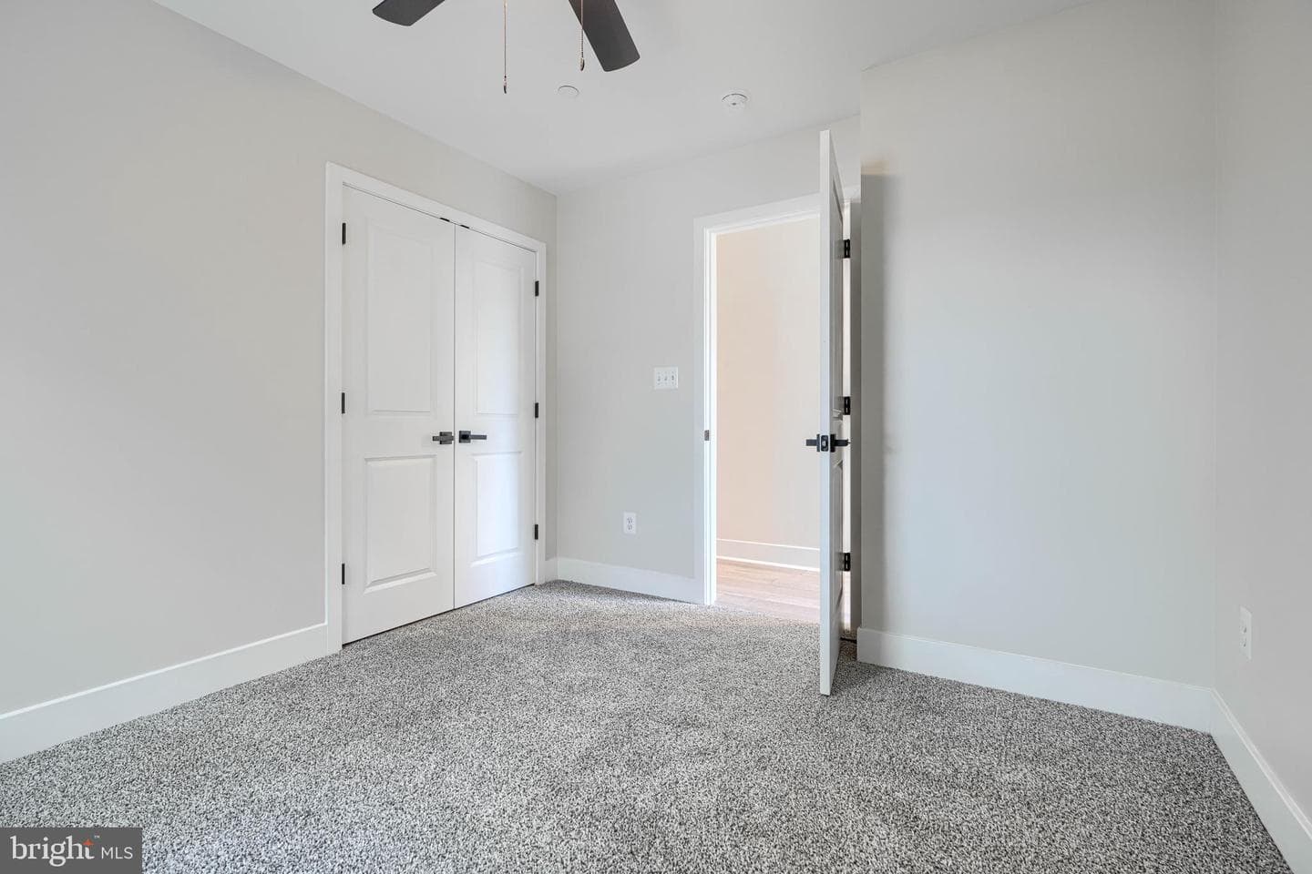 21 Jackson Avenue photo 40