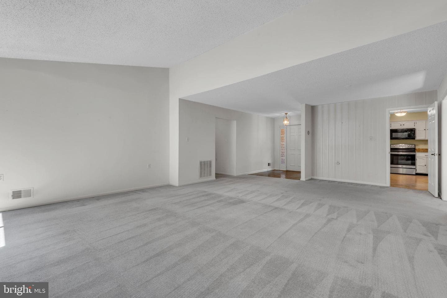 852 Woodmont Road photo 11
