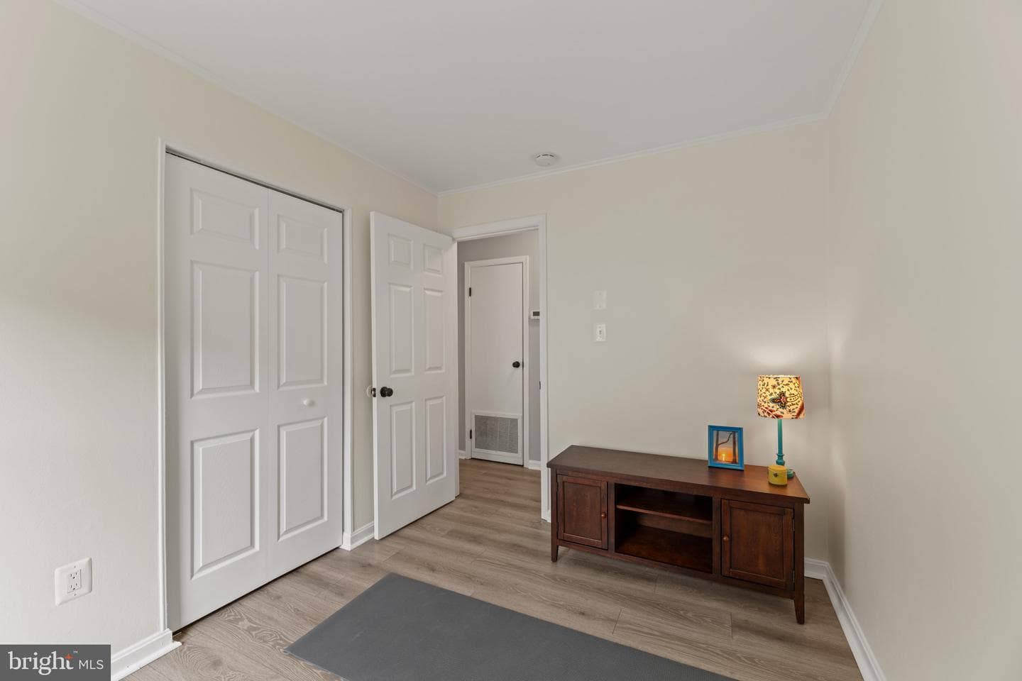 5533 Franklin Boulevard photo 11