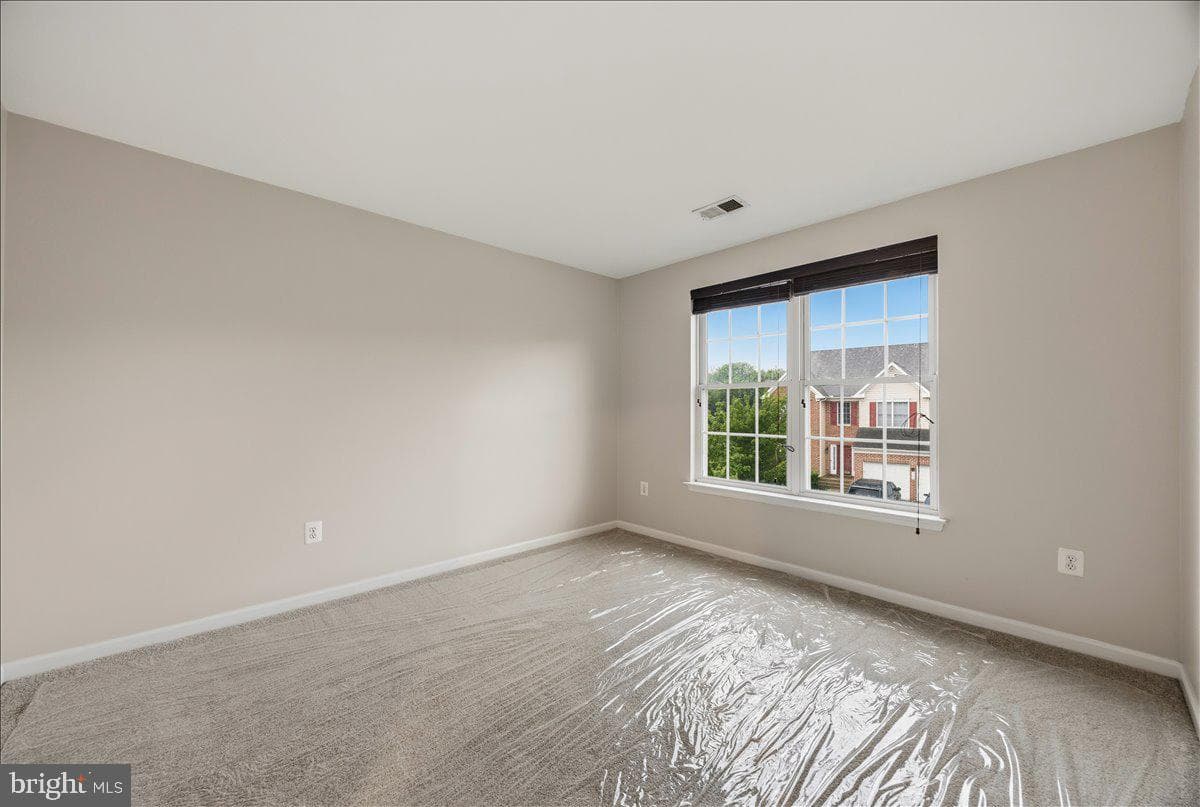 305 Howards Trust Ct photo 30