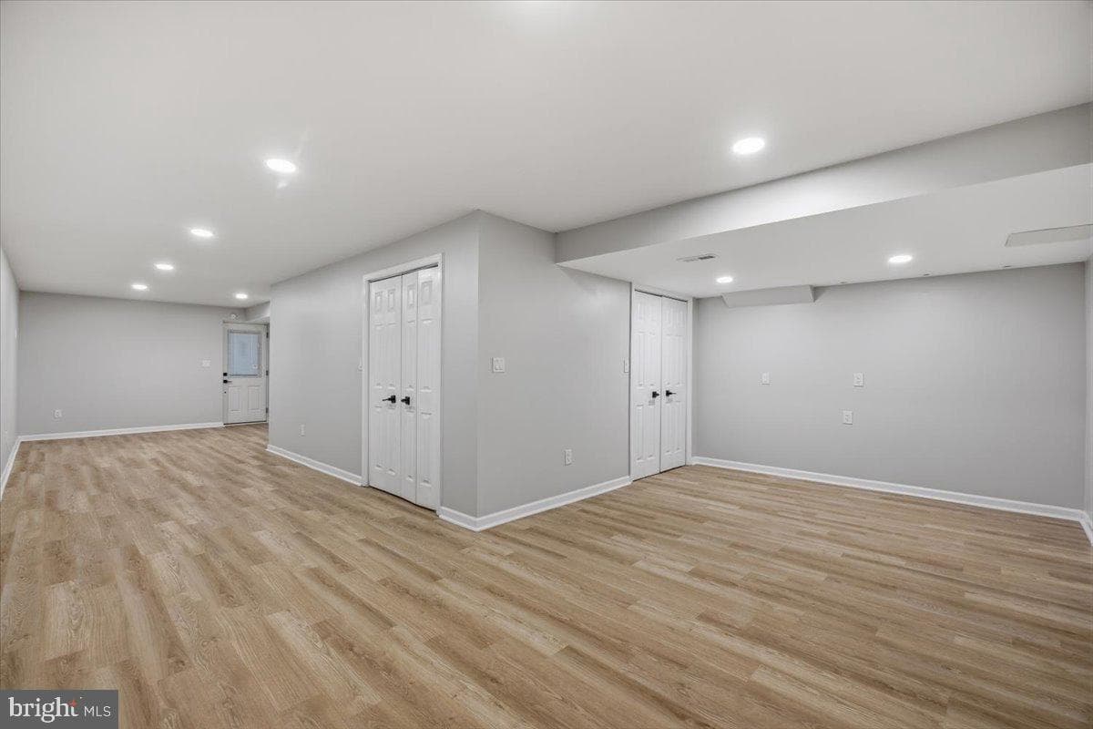 305 Howards Trust Ct photo 47