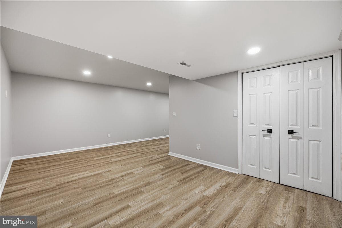305 Howards Trust Ct photo 48