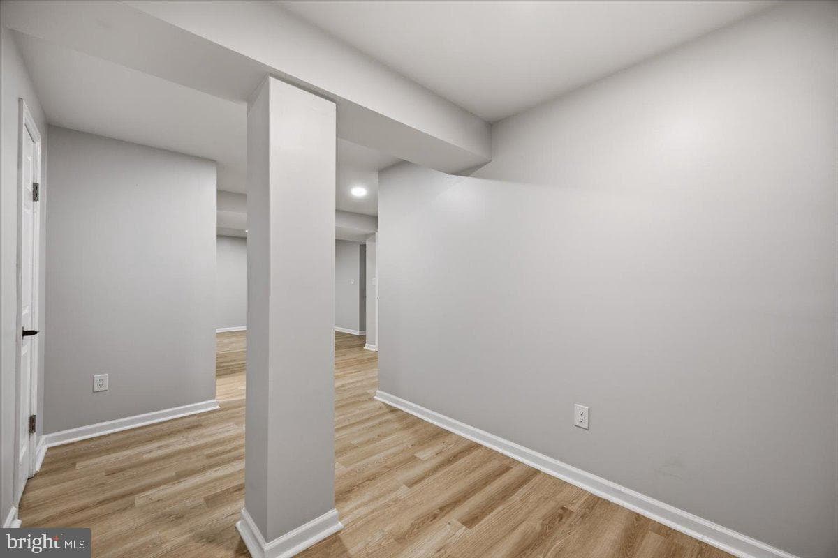 305 Howards Trust Ct photo 49