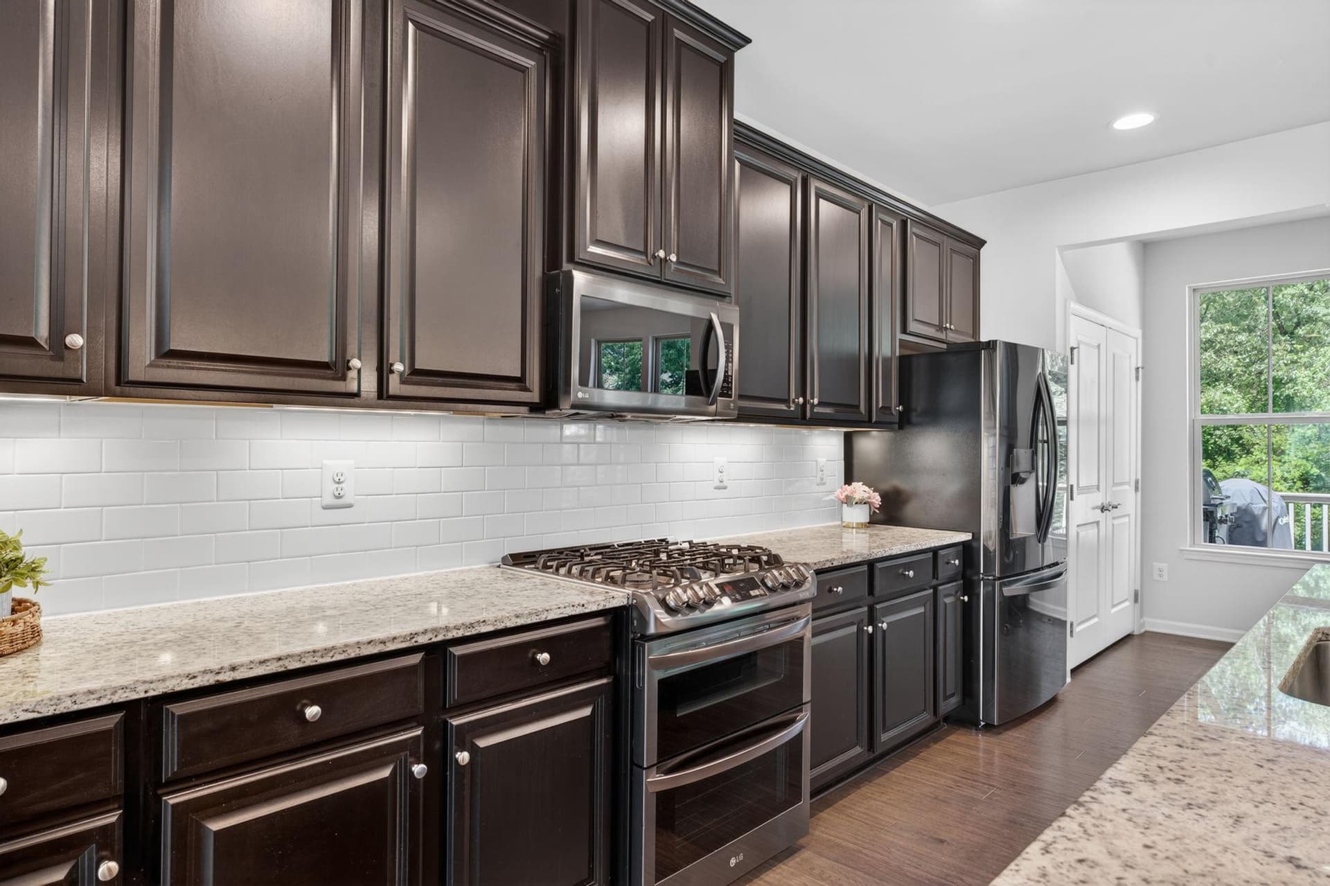 468 Marianna Drive photo 24