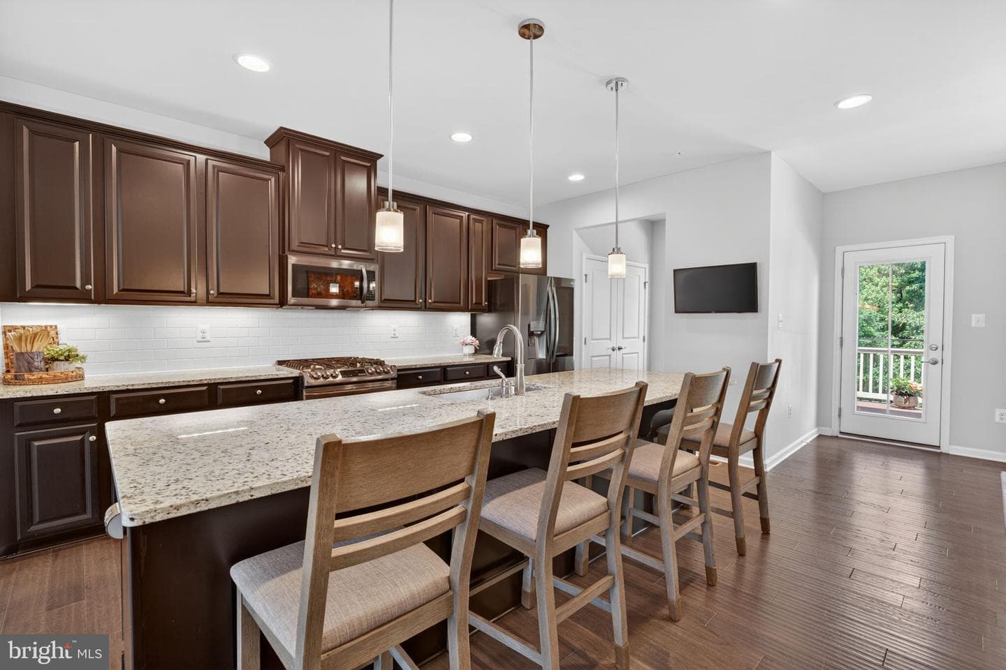 468 Marianna Drive photo 28