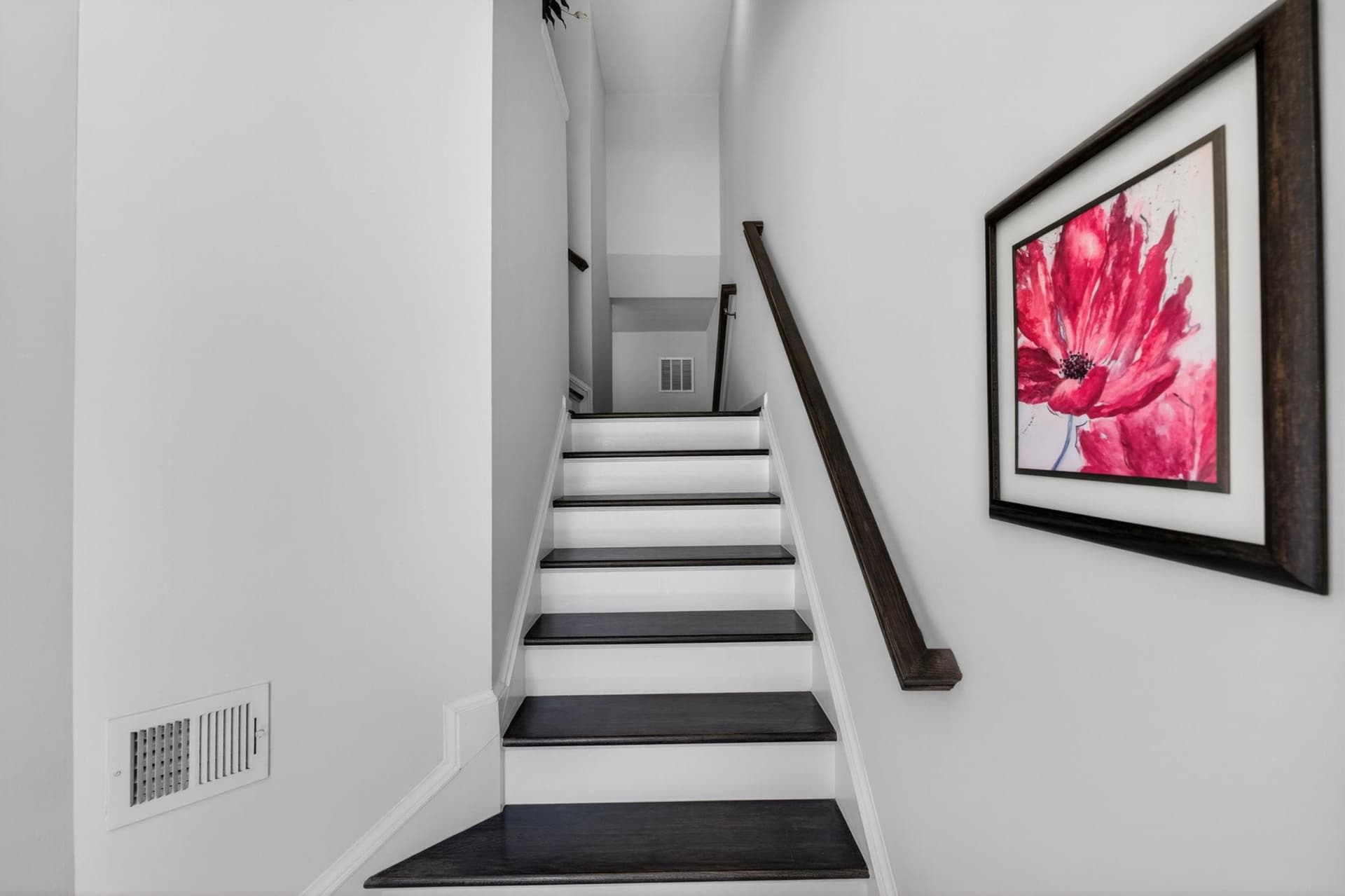 468 Marianna Drive photo 5